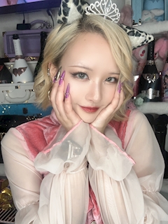 プロフィール写真9・⚜️🦋るい🦋⚜️|Cafe and Bar Trace・トレイス - 渋谷のガールズバー