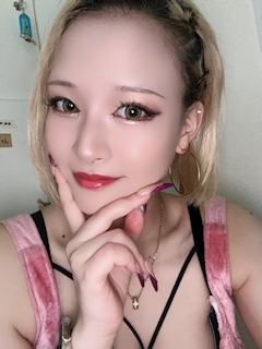 プロフィール写真11・⚜️🦋るい🦋⚜️|Cafe and Bar Trace・トレイス - 渋谷のガールズバー
