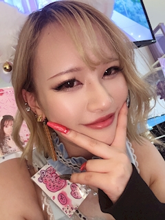 プロフィール写真22・⚜️🦋るい🦋⚜️|Cafe and Bar Trace・トレイス - 渋谷のガールズバー