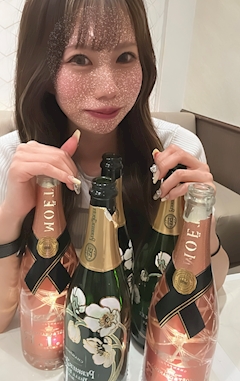 プロフィール写真5・みき｜LuLu・ルル - 新橋のガールズバー