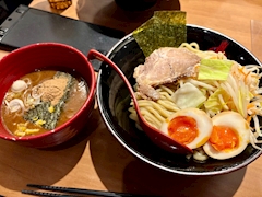 彩乃ママ