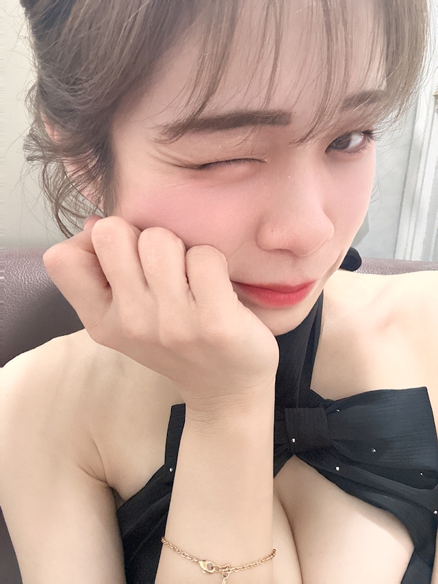 プロフィール写真4・七瀬 れいな｜錦 キャバクラ・ヴィルシーナ