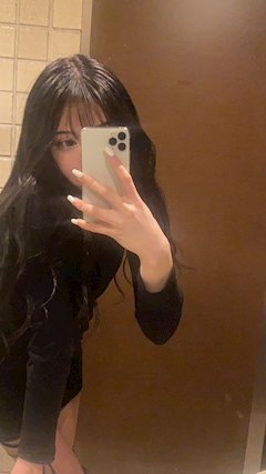 プロフィール写真2・しほ|Bar Raise・バー レイズ - 京橋のガールズバー
