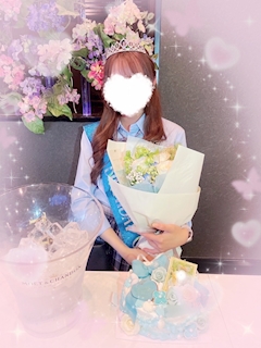 プロフィール写真3・౨ৎ🐰りあ🐰౨ৎ|Queens Bar・クイーンズバー - 赤羽の朝・昼ガールズバー