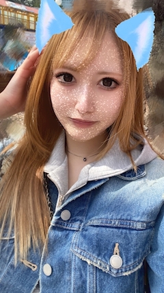 プロフィール写真8・ろな Vivienne｜Vivienne西口店・ヴィヴィアン - 池袋西口のキャバクラ