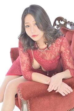 プロフィール写真5・れん｜NEO GIRLS BAR 猪鹿蝶・イノシカチョウ - 田無のガールズバー