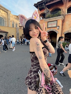 プロフィール写真6・るな｜GIRLS CAFE & BAR Tokyo Lit・トウキョウリット - 水道橋のガールズバー