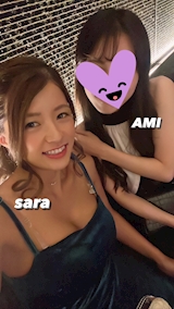 L:さら、R:あみちゃん💓ほぼ同時に入店しました☺️❤️