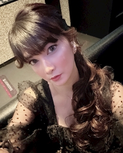 プロフィール写真5・イーナ|Mabuhay・マブハイ - 中洲のインターナショナルパブ
