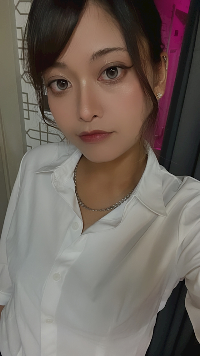 きい GIRLS BAR REGINA