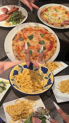 りな「お待ちしてます🤍」