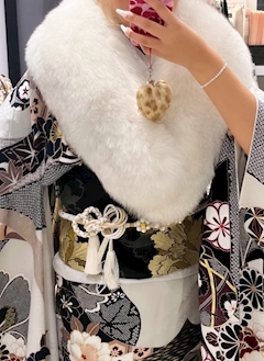 りな「お待ちしてます💞」