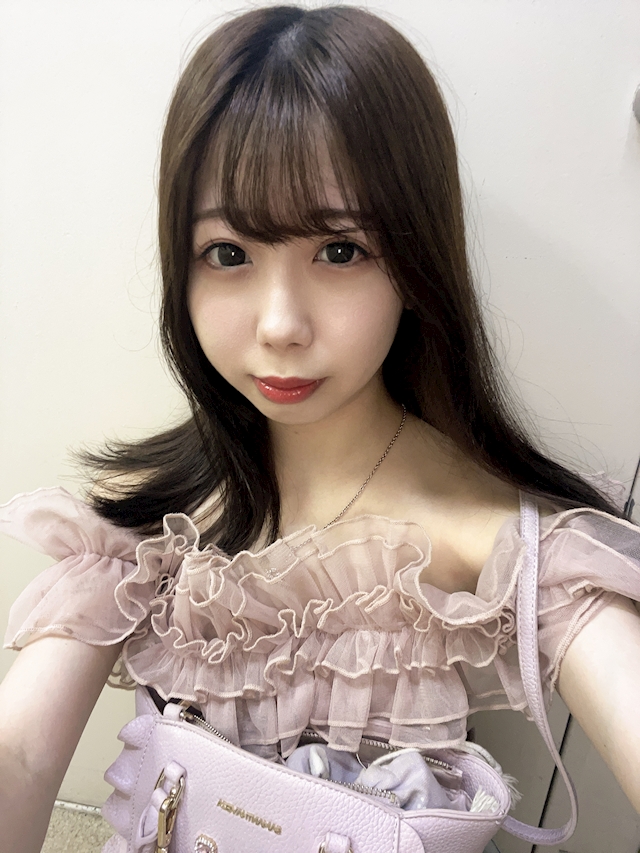 てぃな