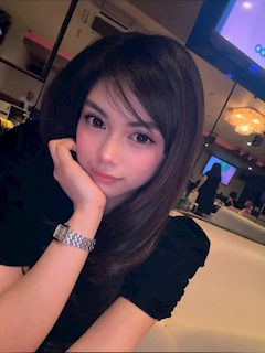 プロフィール写真2・Mirei 🌺｜CLUB PARIS・パリス - 名古屋 栄のインターナショナルパブ