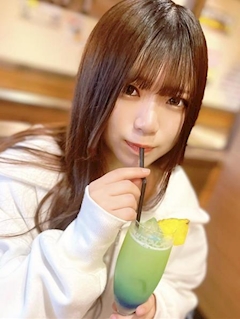 プロフィール写真10・莉愛(りあ)|Amusement Cafe&Bar SENSE・センス - 吉祥寺駅/北口のガールズバー