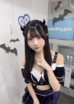 プロフィール写真4・こなつ【Premium First Class】｜Cafe&Bar Premium First Class・ＰＦＣ  - 秋葉原／末広町のコンカフェ