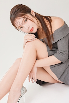 プロフィール写真2・白鳥 あゆみ｜BARCELONA Lounge 凛・リン - すすきのクラブ/ラウンジ