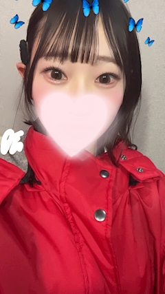 な み 《 小岩 KURAMO 》「👧🏻お祝いしたのだ🎂❤️」