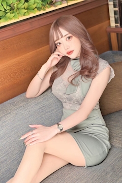 プロフィール写真7・💛🤍なな🐯LUXURY CLUB MINT🤍💛｜LUXURY CLUB MINT・ミント - 湯島のキャバクラ