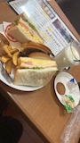 GIRLS LOUNGE aZ