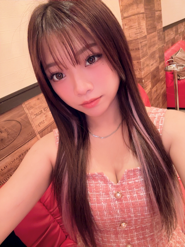 プロフィール写真2・みいな  制コレ｜梅田 キャバクラ・制服collection