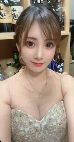 プロフィール写真15・ひな|CLUB S・エス - 銀座のキャバクラ