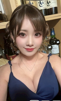 プロフィール写真13・ひな|CLUB S・エス - 銀座のキャバクラ