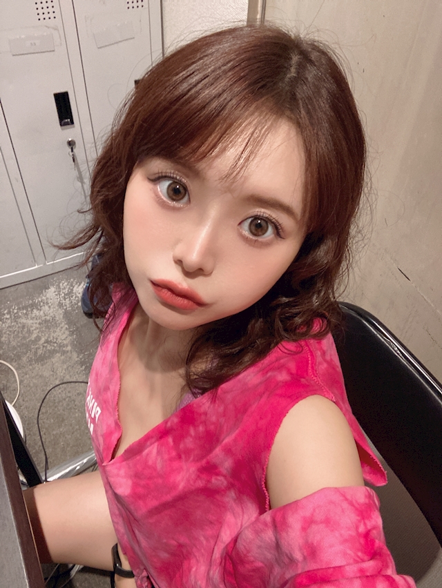 プロフィール写真2・ミユ【朝昼scenario】｜