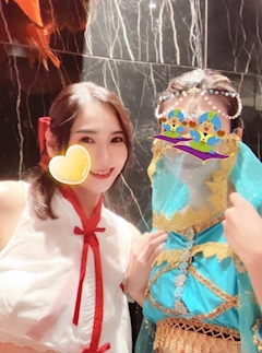 🍒✨泉水 真梨✨🍒✨🍒「美月ちゃんとお写真したよ🤗❤️と、今日はワンチャンデー❤️❤️」