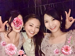 🍒✨泉水 真梨✨🍒✨🍒「美月ちゃん😊❣️あきちゃん😊❣️との仲良しフォトが嬉しい❤️❤️」