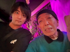 くぼにゃん🐱ྀི 海物語🌊🐬🏝「月曜日」