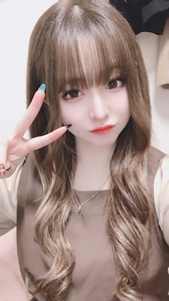 プロフィール写真1・かなで|Girl's Bar NATURAL・ガールズバー ナチュラル - 小松駅のガールズバー