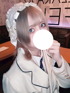 プロフィール写真29・🐋 しの 🤍｜FELIZ・フェリス - 名古屋 錦のコンカフェ