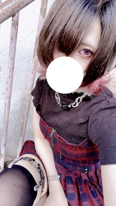 プロフィール写真13・🐋 しの 🤍｜FELIZ・フェリス - 名古屋 錦のコンカフェ