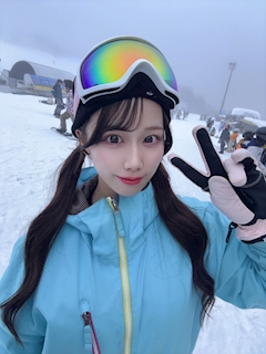 プロフィール写真5・しおり｜ORANGE SWEET・オレンジ スイート  - 浜松のキャバクラ