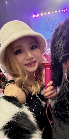 プロフィール写真4・椿　ココナ🧸ིྀ🥥🌺ꉂ • ༚ • ིྀต🤍🌺｜ミナミ キャバクラ・シュシュール ハレ