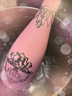 プロフィール写真11・椿　ココナ🧸ིྀ🥥🌺ꉂ • ༚ • ིྀต🤍🌺｜ミナミ キャバクラ・シュシュール ハレ