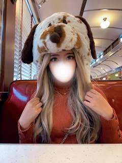 プロフィール写真4・セリ🩶23(twenty-three)🌙|Girls bar Montre Renee・モントレールネ - 北千住のガールズバー