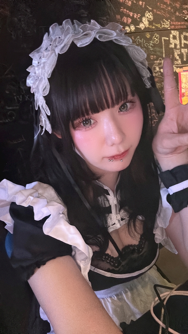 プロフィール写真3・壁|