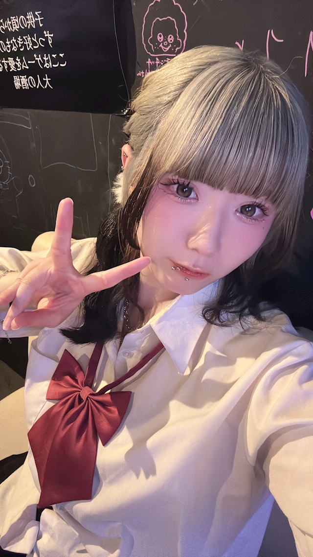 プロフィール写真1・壁|