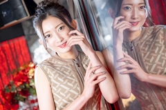 プロフィール写真6・華蓮　じゅん｜Ginza Kuroneko・ギンザ クロネコ - 銀座のキャバクラ