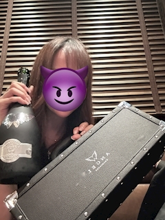 あみ👻月火木金...