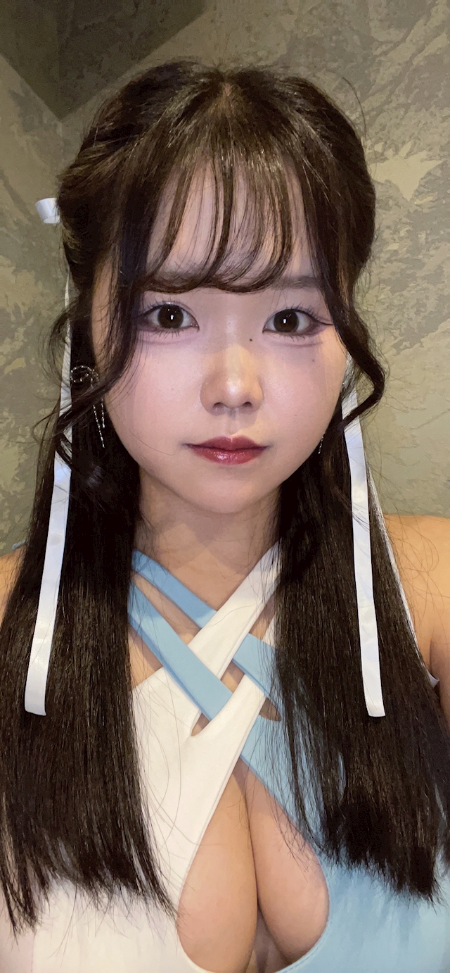 プロフィール写真4・🐣西園寺 ひな🐣｜錦 キャバクラ・Mrs.CAFE 光