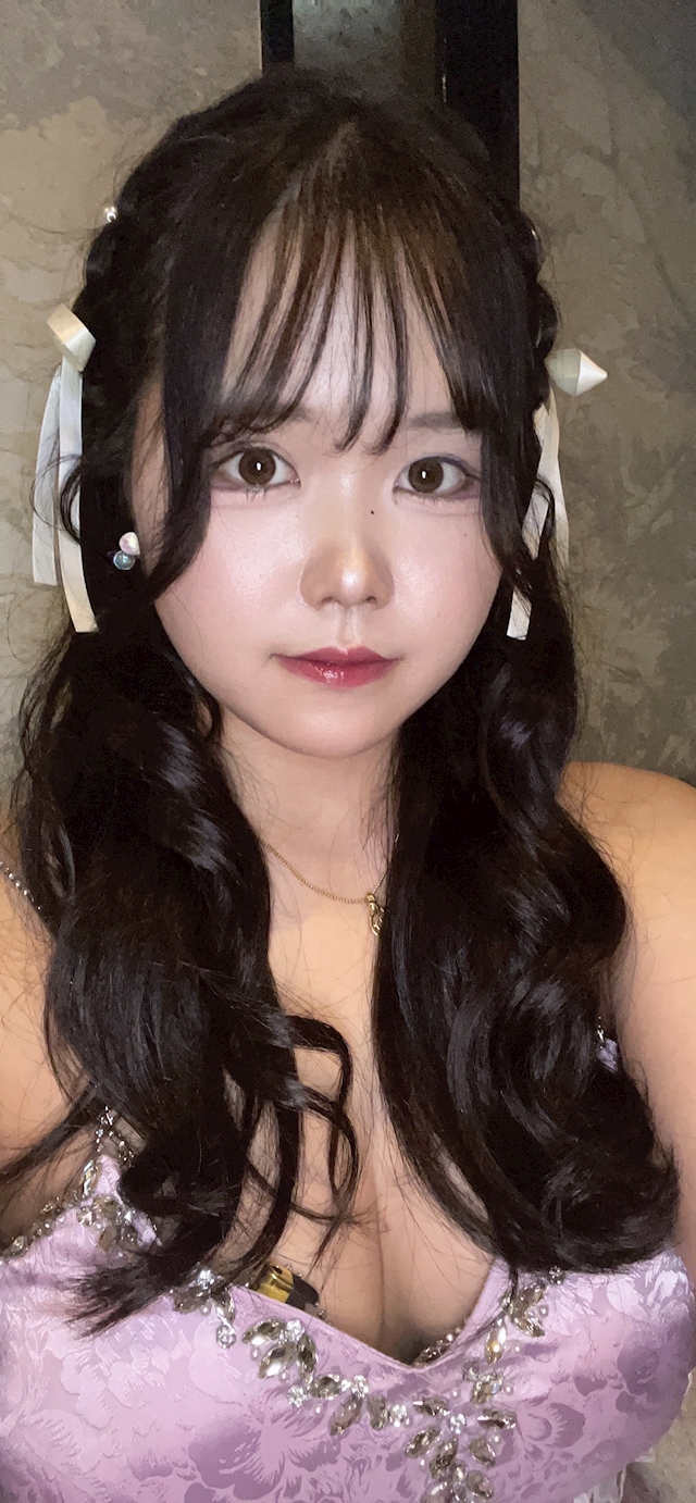 プロフィール写真3・🐣西園寺 ひな🐣｜錦 キャバクラ・Mrs.CAFE 光