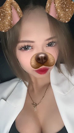 プロフィール写真1・れい｜GIRLS BAR 9-NINE-・ナイン - 岐阜 柳ヶ瀬のガールズバー