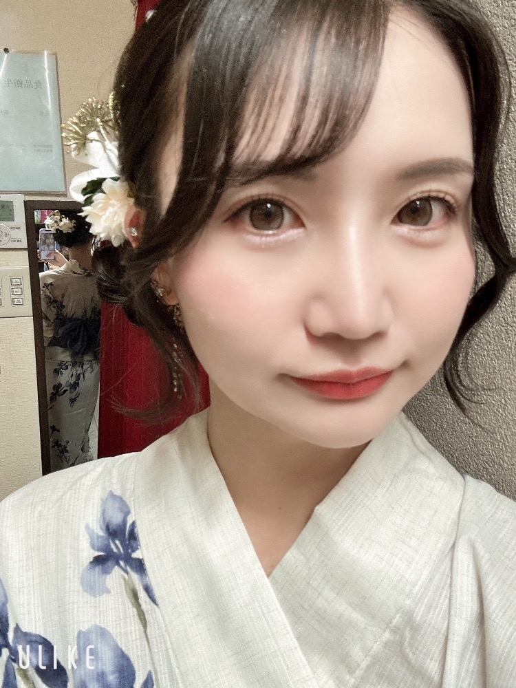 あや