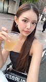 女の子