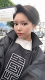 女の子