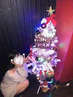 プロフィール写真4・みく｜Girls Bar Labyrinth・ラビリンス - 池尻大橋のガールズバー