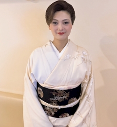 プロフィール写真1・平山梨恵｜White Box・ホワイトボックス - 飯塚のスナック